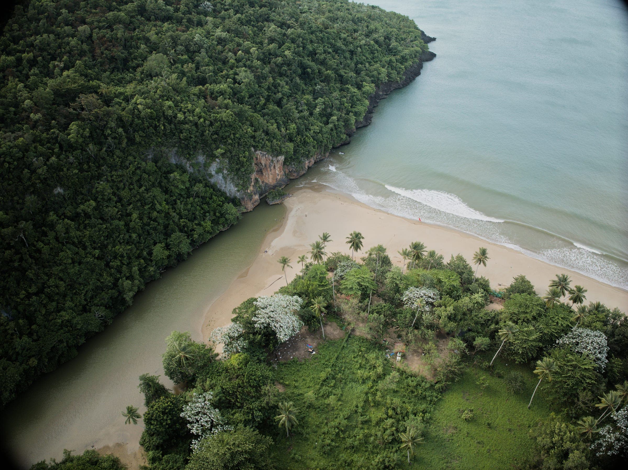 El Valle river meeting the Caribbean beach from above